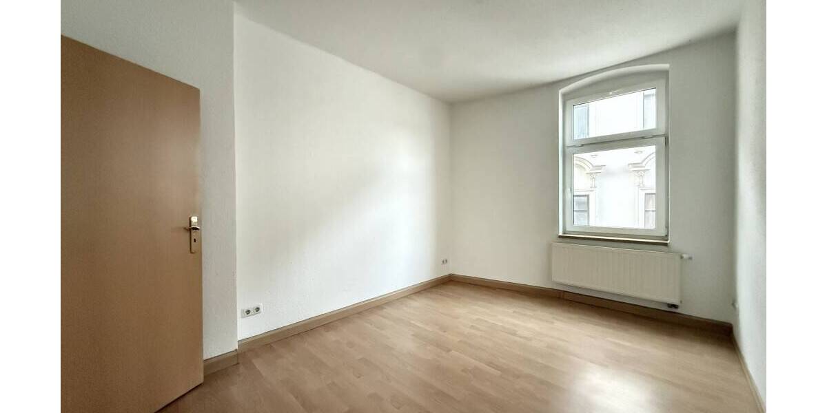 Etagenwohnung Frankfurt (Oder) Frankfurt - 2 Zimmer, 68 m&sup2;, 450&euro; | Angebot:26080102