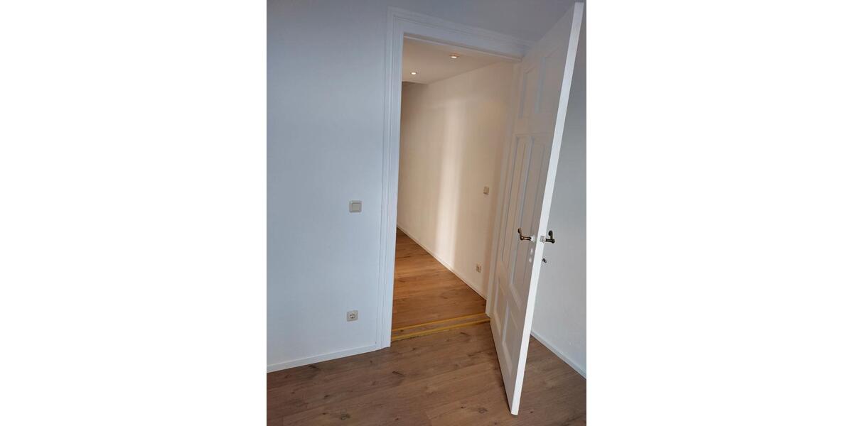 Etagenwohnung Frankfurt (Oder) Beresinchen - 2 Zimmer, 58 m&sup2;, 431&euro; | Angebot:26446558