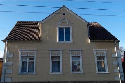 Haus Seelow - 6 Zimmer, 140 m&sup2;, 65.000&euro; | Angebot:26780250