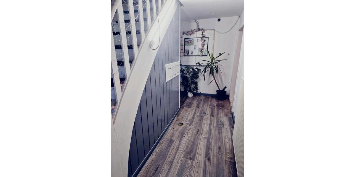 Mehrfamilienhaus, Wohnhaus Küstriner Vorland - 8 Zimmer, 280 m&sup2;, 230.000&euro; | Angebot:25978983