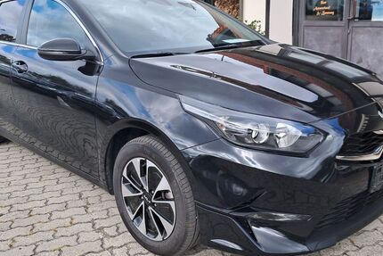 Kia ceed Sportswagon 19.600 km 20.999 &euro; Vierlinden OT Diedersdorf 15306