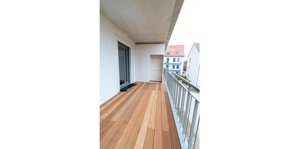 Etagenwohnung Frankfurt (Oder) - 4 Zimmer, 114 m&sup2;, 1.480&euro; | Angebot:25323157