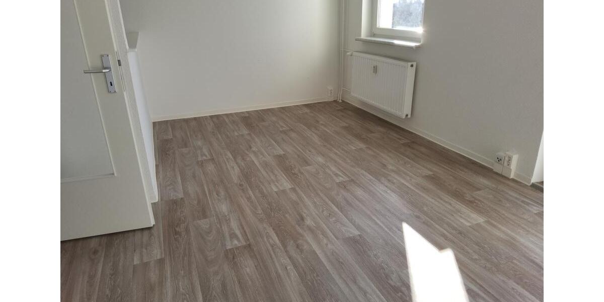 Etagenwohnung Jacobsdorf - 3 Zimmer, 58 m&sup2;, 386&euro; | Angebot:26545659
