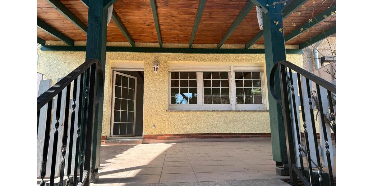 Reihenhaus Eisenhüttenstadt - 6 Zimmer, 161 m&sup2;, 339.000&euro; | Angebot:25965004