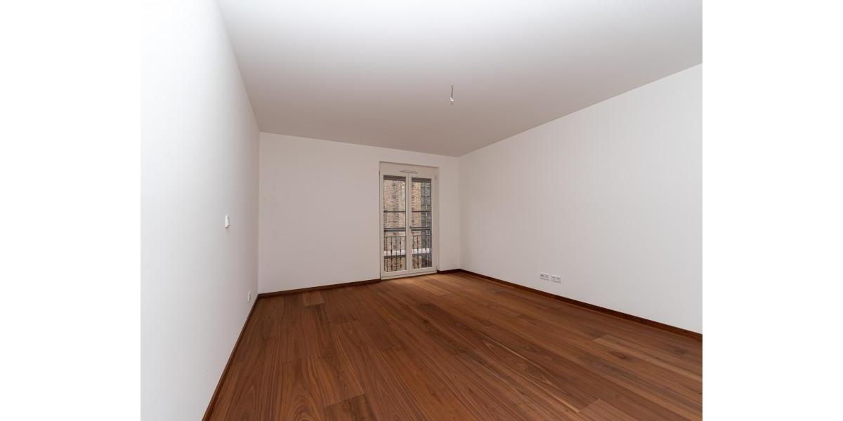 Etagenwohnung Frankfurt (Oder) - 3 Zimmer, 119 m&sup2;, 1.553&euro; | Angebot:24803154