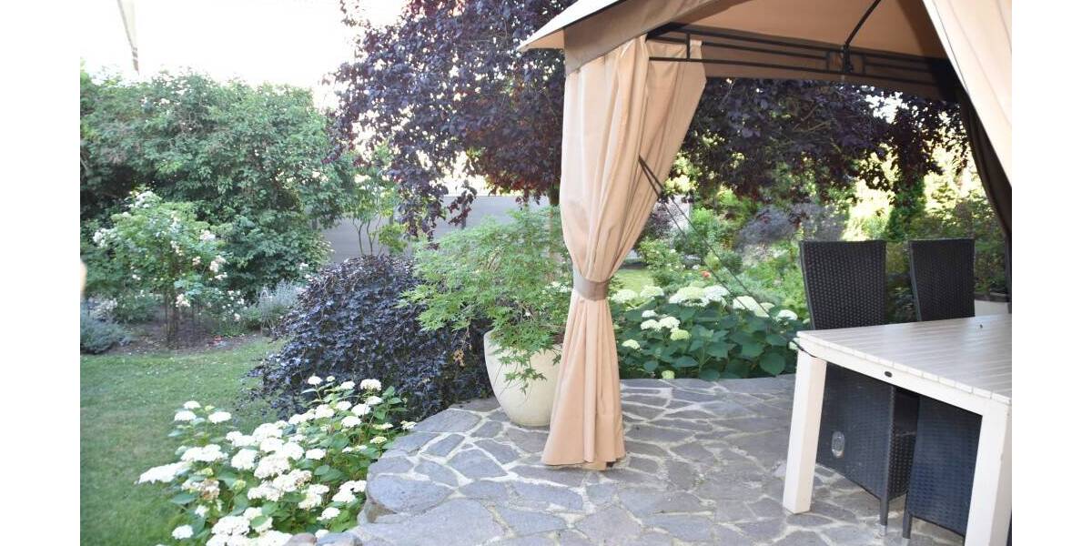 Mehrfamilienhaus, Wohnhaus Frankfurt (Oder) Frankfurt - 8 Zimmer, 216 m&sup2;, 420.000&euro; | Angebot:26105671