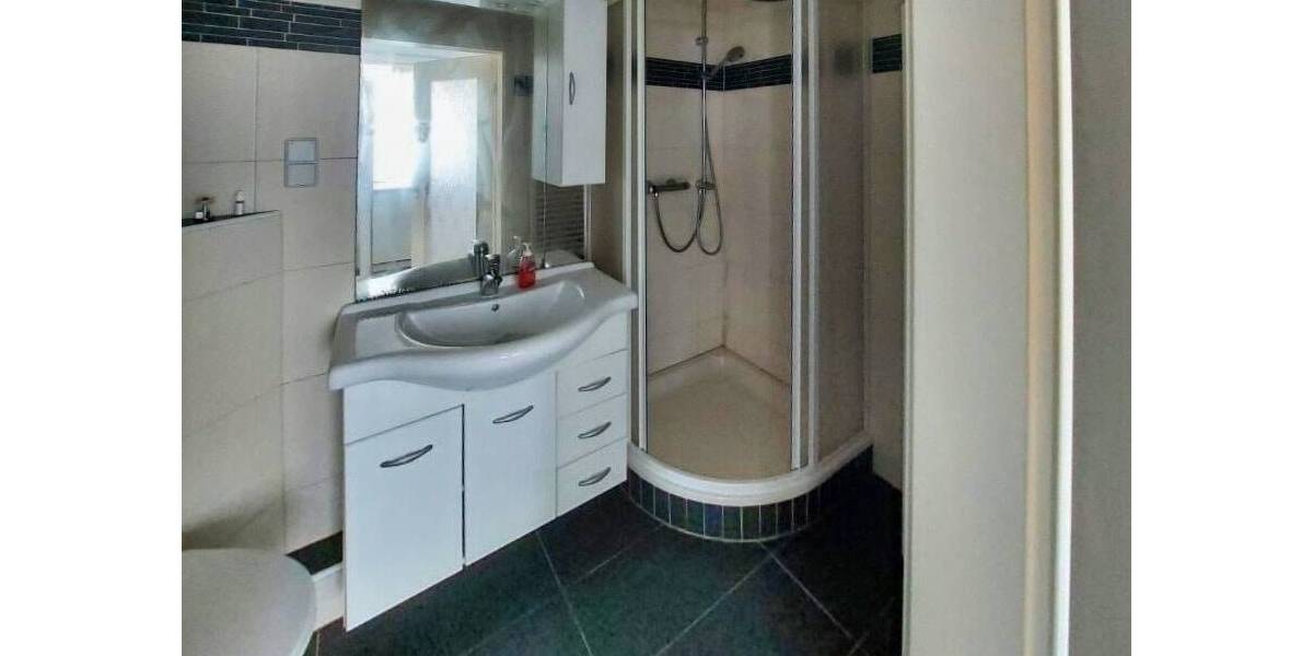 Mehrfamilienhaus, Wohnhaus Frankfurt Beresinchen - 1 Zimmer, 340 m&sup2;, 249.000&euro; | Angebot:25686035