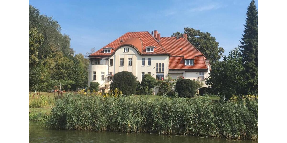 Hochparterre Beeskow - 1 Zimmer, 26 m&sup2;, 310&euro; | Angebot:25961975