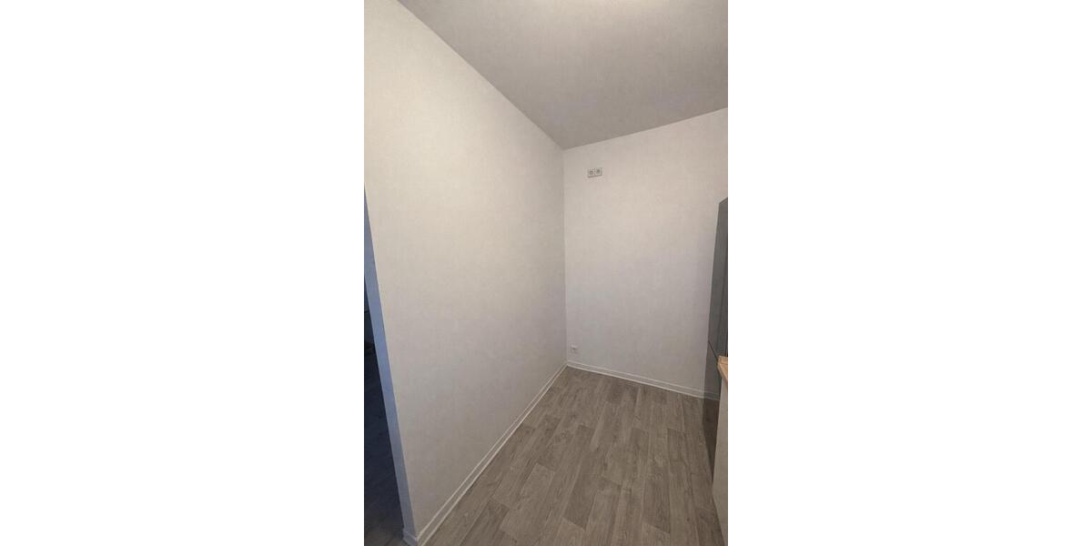 Etagenwohnung Frankfurt (Oder) - 2 Zimmer, 58 m&sup2;, 787&euro; | Angebot:26033721