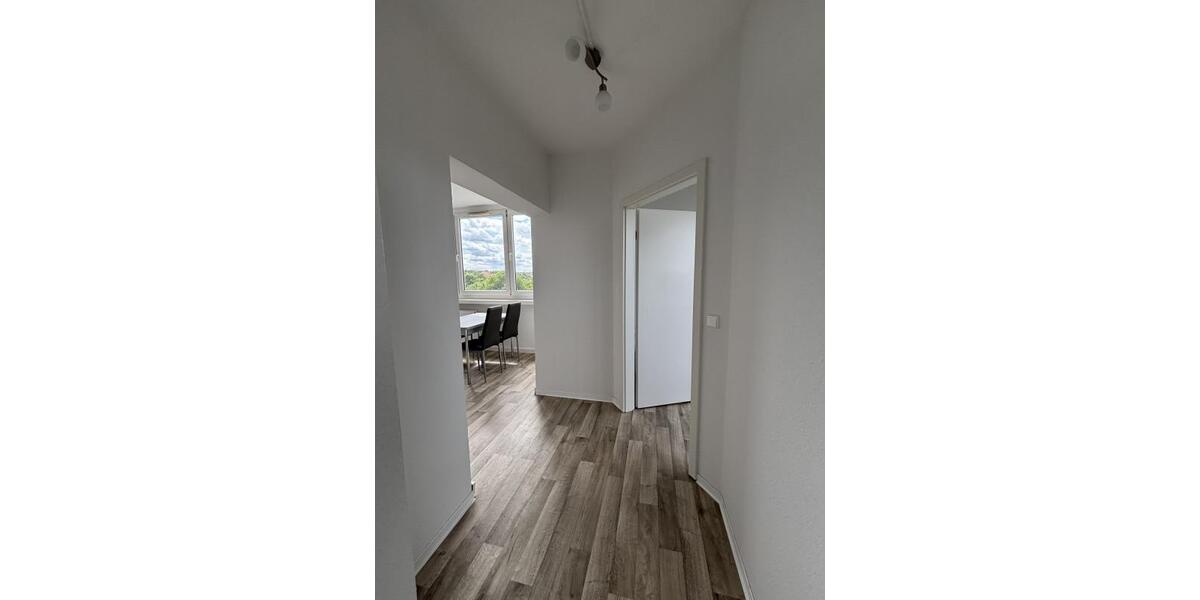 Etagenwohnung Frankfurt (Oder) - 3 Zimmer, 68 m&sup2;, 501&euro; | Angebot:26233075