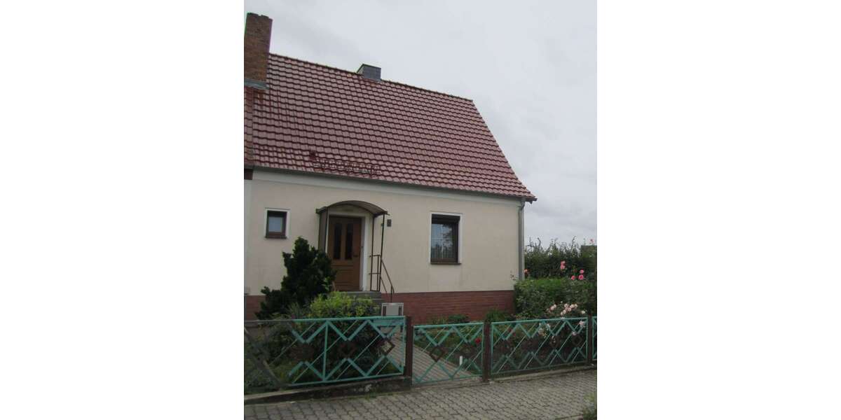 Einfamilienhaus Neuzelle - 4 Zimmer, 95 m&sup2;, 145.000&euro; | Angebot:24602142