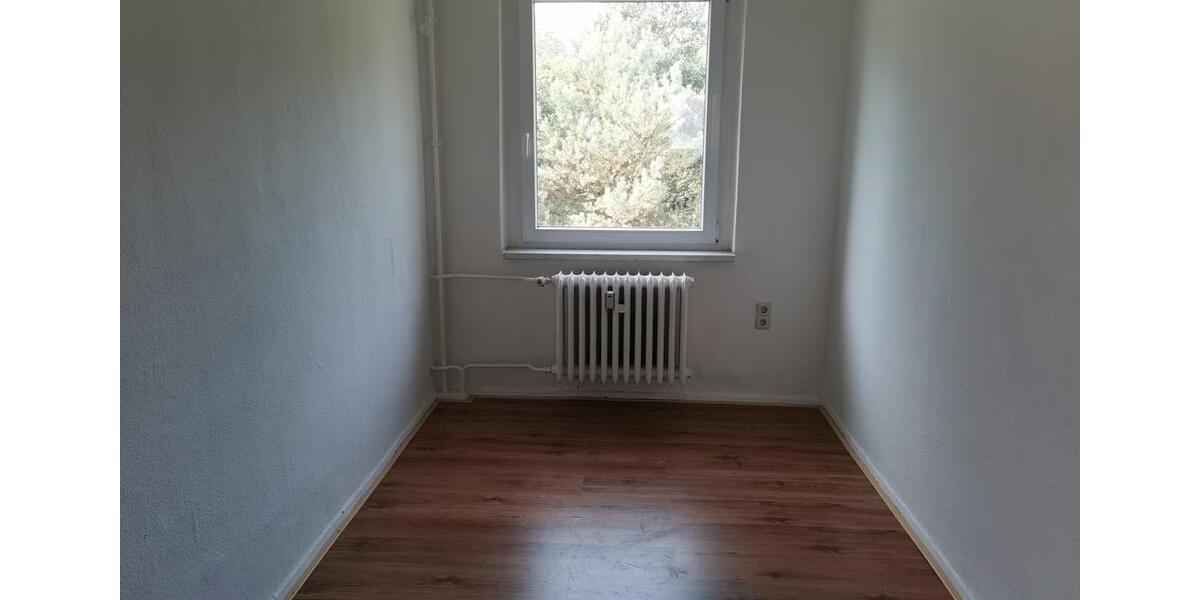 Etagenwohnung Beeskow - 3 Zimmer, 61 m&sup2;, 479&euro; | Angebot:25987991