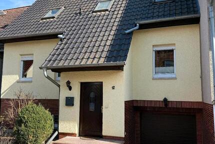 Haus Eisenhüttenstadt - 6 Zimmer, 161 m&sup2;, 339.000&euro; | Angebot:25965004