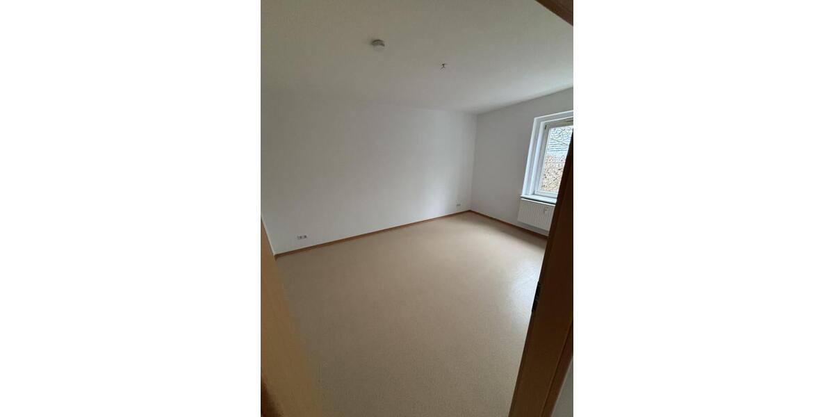 Etagenwohnung Frankfurt (Oder) - 2 Zimmer, 47 m&sup2;, 365&euro; | Angebot:25959225