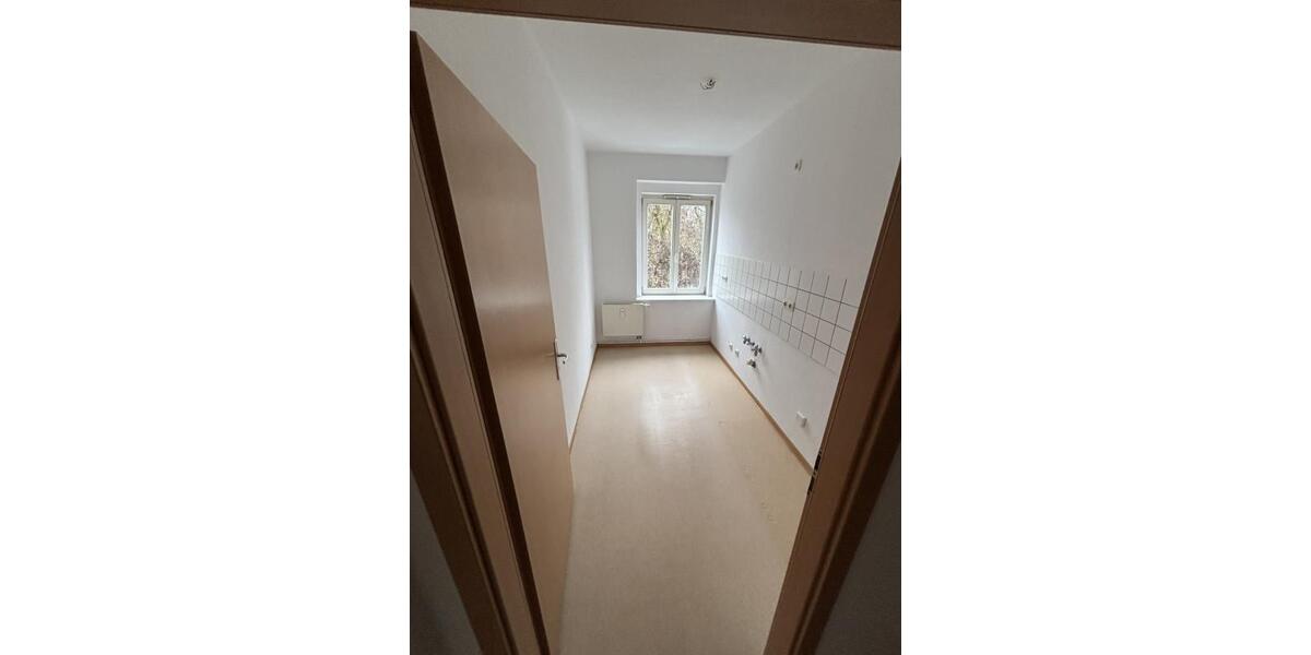 Etagenwohnung Frankfurt (Oder) - 2 Zimmer, 47 m&sup2;, 365&euro; | Angebot:25959225