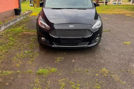 Ford S-Max 145.000 km 15.500 &euro; Neuzelle 15898