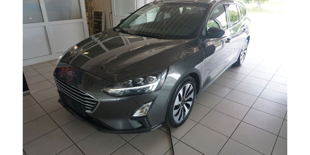 Ford Focus 27.958 km 15.390 &euro; Beeskow 15848