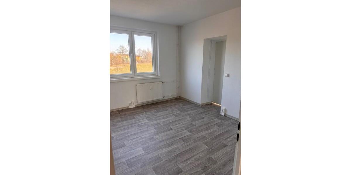 Etagenwohnung Frankfurt (Oder) Booßen - 3 Zimmer, 72 m&sup2;, 394&euro; | Angebot:25772785