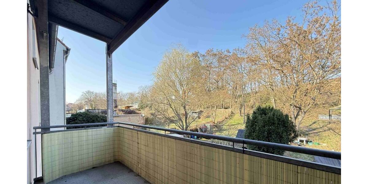 Etagenwohnung Frankfurt (Oder) Frankfurt - 4 Zimmer, 93 m&sup2;, 700&euro; | Angebot:26187948