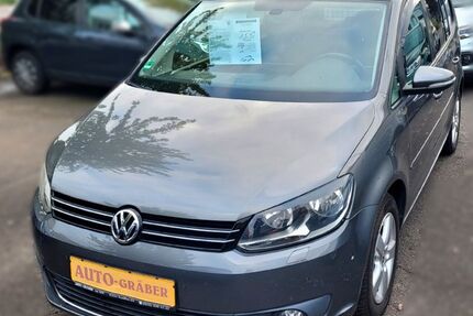 VW Touran 125.696 km 10.990 &euro; Frankfurt (Oder) 15234