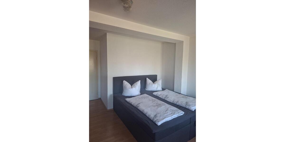 Etagenwohnung Frankfurt (Oder) Booßen - 2 Zimmer, 75 m&sup2;, 630&euro; | Angebot:25452555