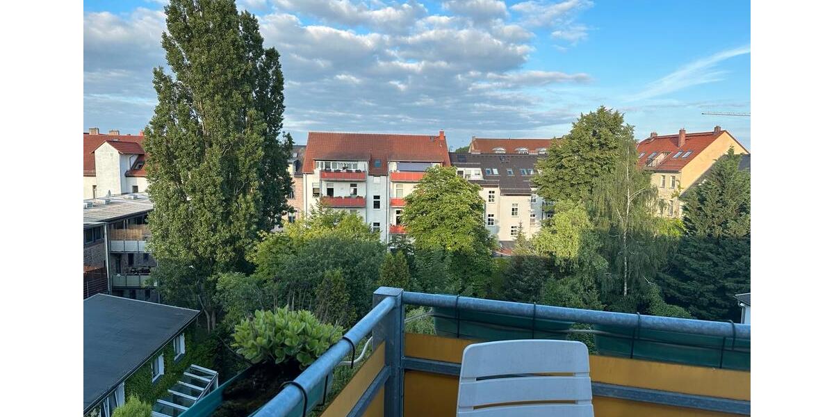 Dachgeschoßwohnung Frankfurt (Oder) Beresinchen - 3.5 Zimmer, 152 m&sup2;, 1.350&euro; | Angebot:26588891