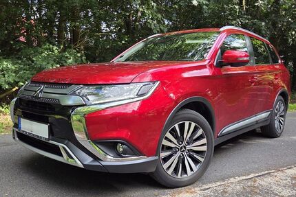 Mitsubishi Outlander 76.340 km 17.200 &euro; Frankfurt 15236