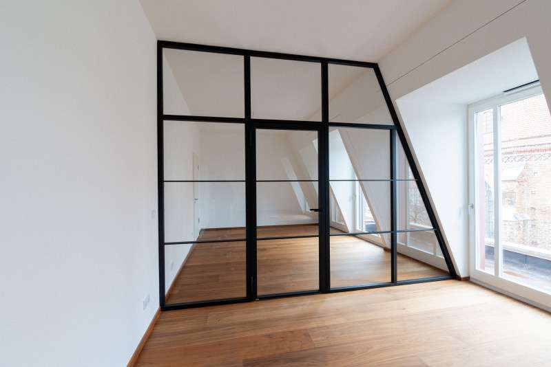 Etagenwohnung Frankfurt (Oder) - 2 Zimmer, 74 m&sup2;, 1.035&euro; | Angebot:25041404