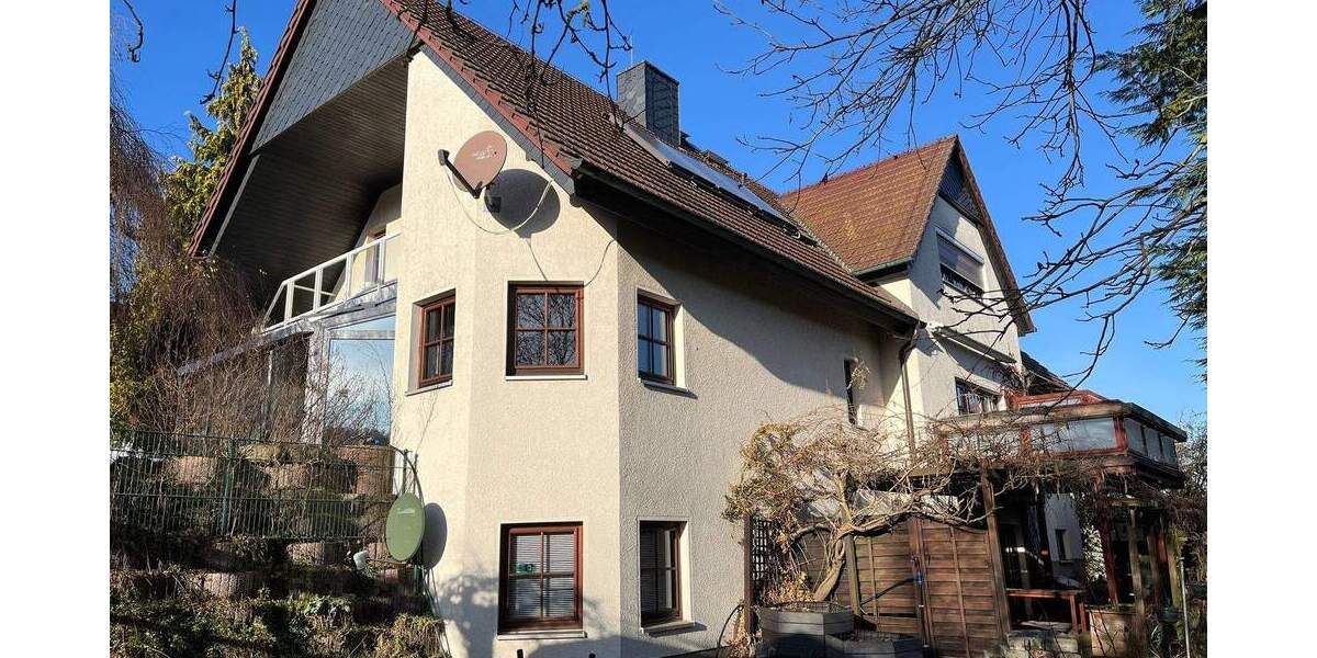 Einfamilienhaus Lawitz - 9 Zimmer, 303 m&sup2;, 365.000&euro; | Angebot:25834746