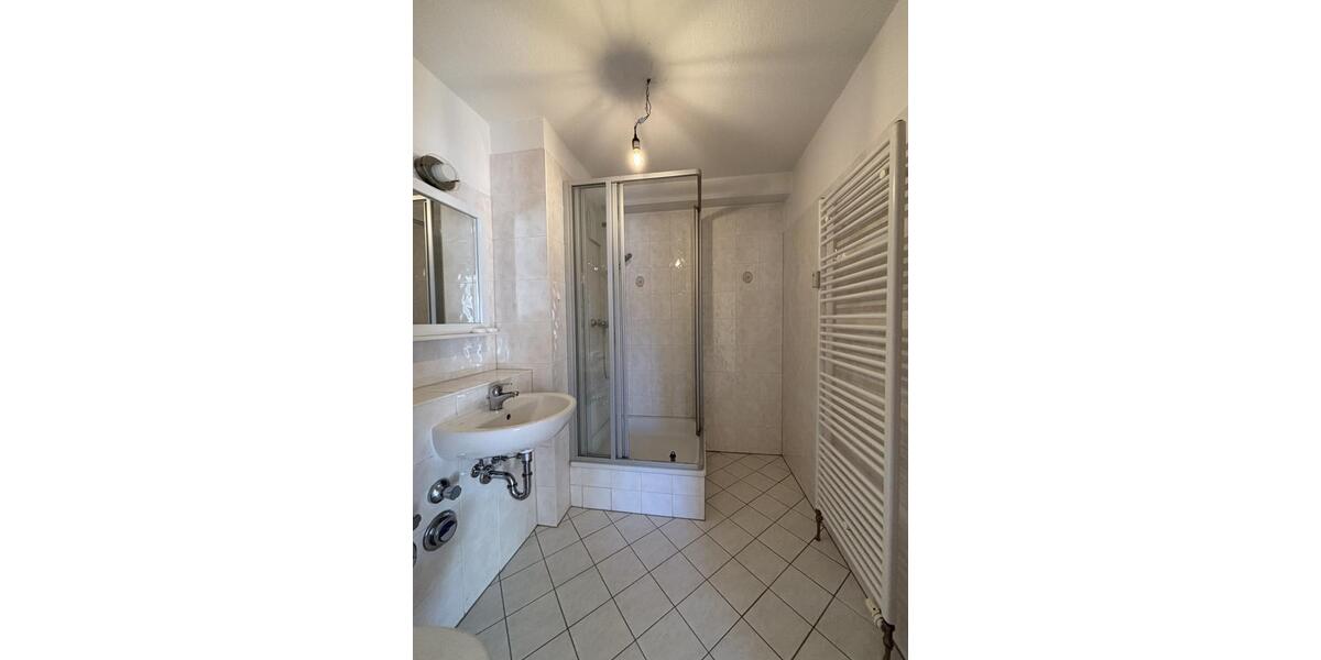 Etagenwohnung Frankfurt (Oder) - 2 Zimmer, 66 m&sup2;, 518&euro; | Angebot:22713985