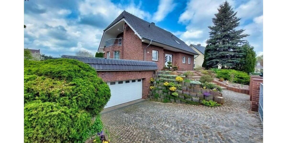 Einfamilienhaus Ziltendorf - 7 Zimmer, 247 m&sup2;, 469.000&euro; | Angebot:25686136