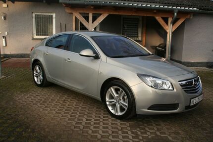 Opel Insignia 72.000 km 7.499 &euro; Rietz Neuendorf OT Alt Golm 15848