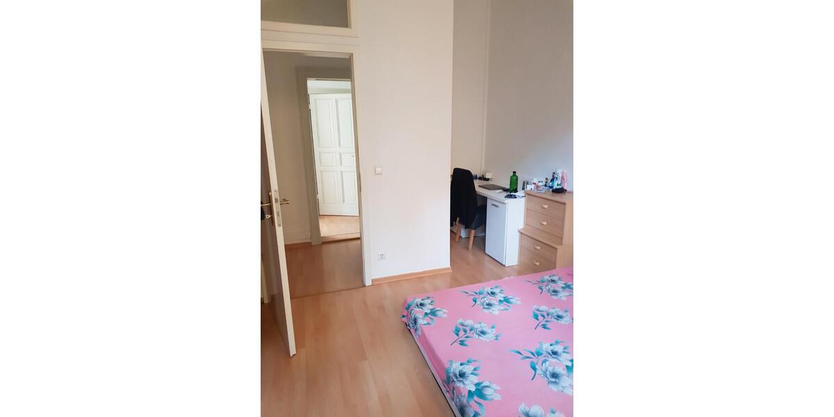 Etagenwohnung Frankfurt (Oder) - 1.5 Zimmer, 44 m&sup2;, 300&euro; | Angebot:26686518