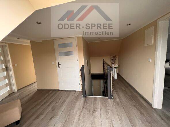 Einfamilienhaus Frankfurt (Oder) Markendorf - 5 Zimmer, 202 m&sup2;, 349.000&euro; | Angebot:26318739