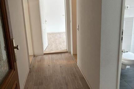 Wohnung Neuzelle - 4 Zimmer, 100 m&sup2;, 800&euro; | Angebot:24611772