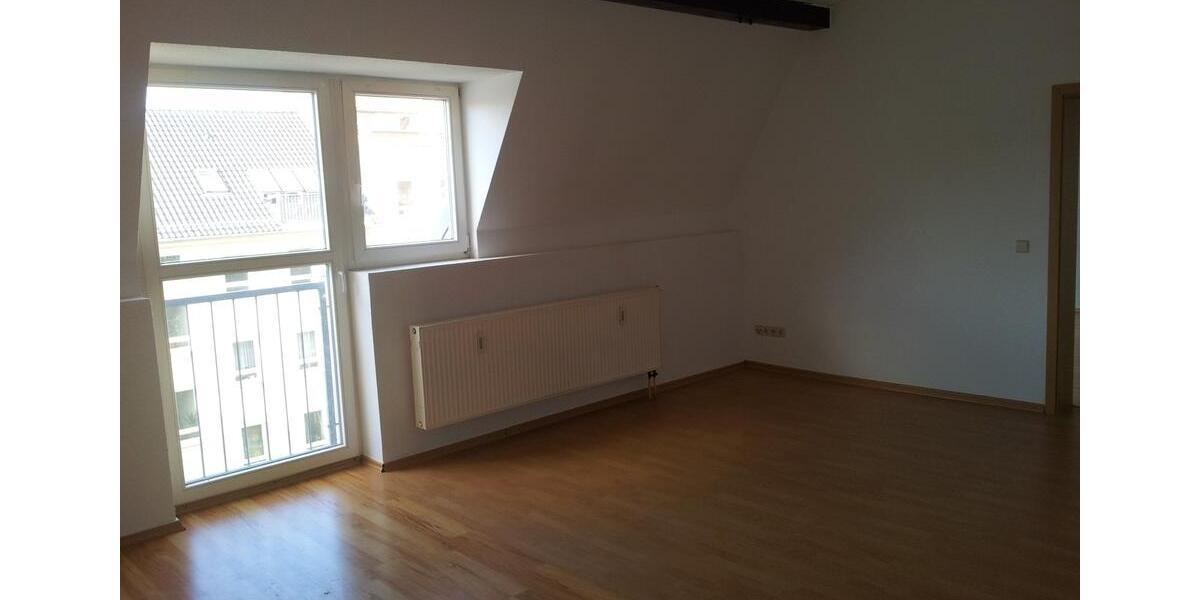 Dachgeschoßwohnung Frankfurt (Oder) Beresinchen - 2 Zimmer, 52 m&sup2;, 302&euro; | Angebot:26536767