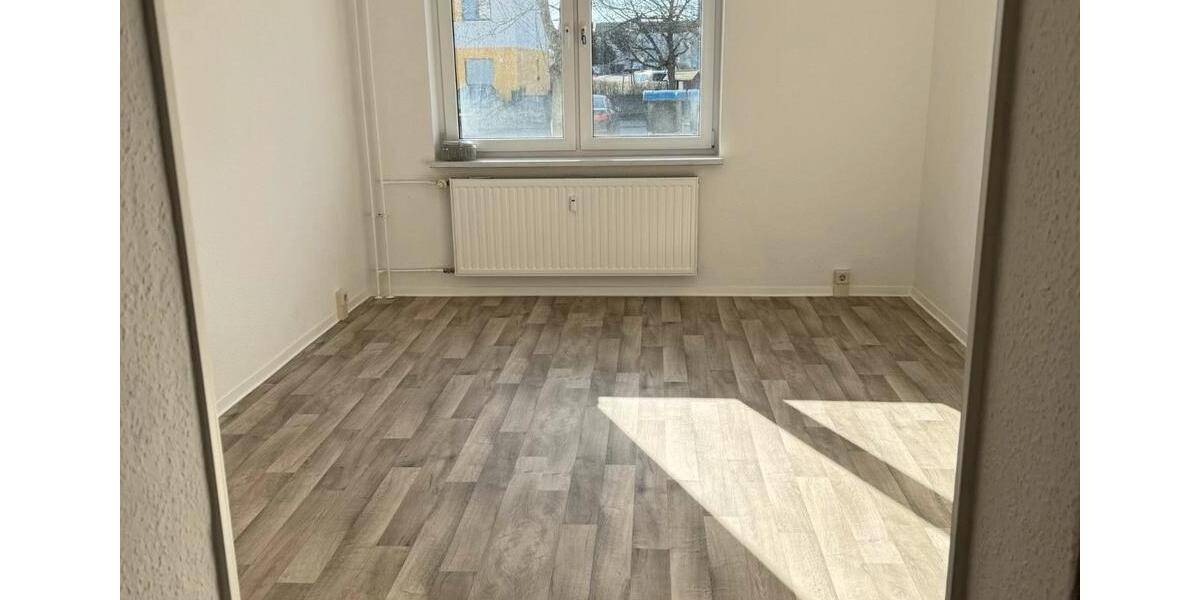 Etagenwohnung Frankfurt (Oder) Beresinchen - 1 Zimmer, 12 m&sup2;, 380&euro; | Angebot:25419534