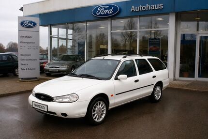 Ford Mondeo 2.360 km 9.000 &euro; Frankfurt Oder 15230
