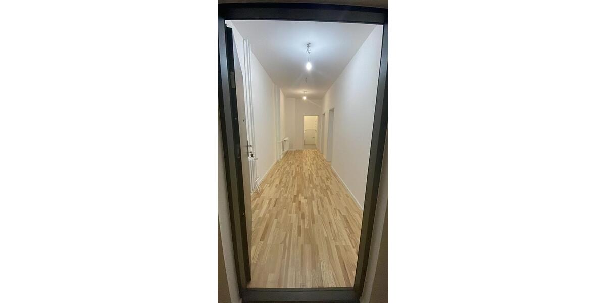 Etagenwohnung Frankfurt (Oder) - 2 Zimmer, 78 m&sup2;, 939&euro; | Angebot:20689068