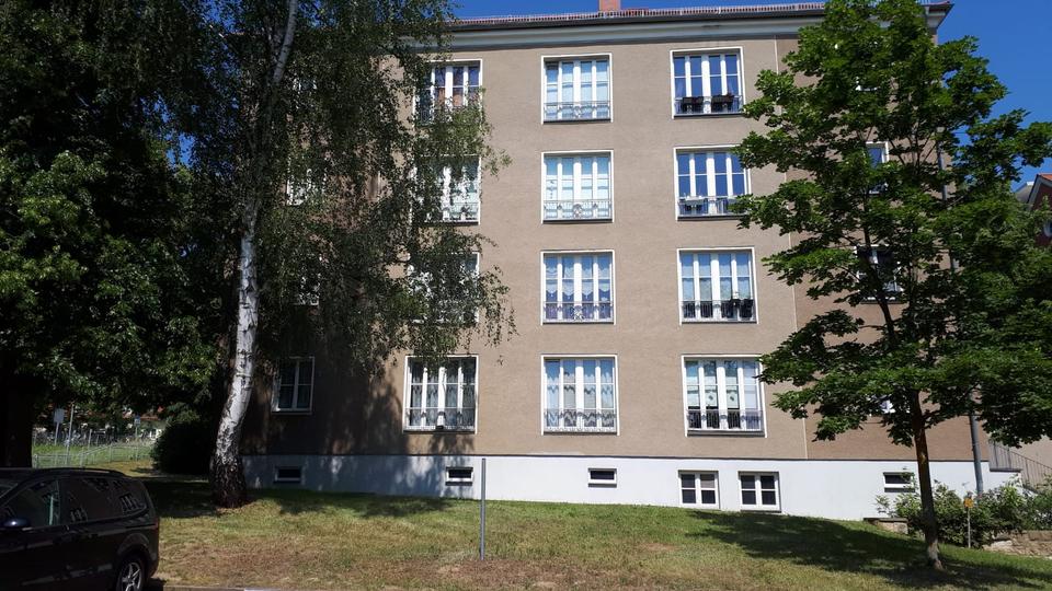 Etagenwohnung Eisenhüttenstadt - 4 Zimmer, 81 m&sup2;, 545&euro; | Angebot:26492992