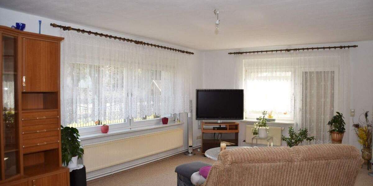 Mehrfamilienhaus, Wohnhaus Lindendorf OT Libbenichen Libbenichen - 7 Zimmer, 220 m&sup2;, 275.000&euro; | Angebot:25670659