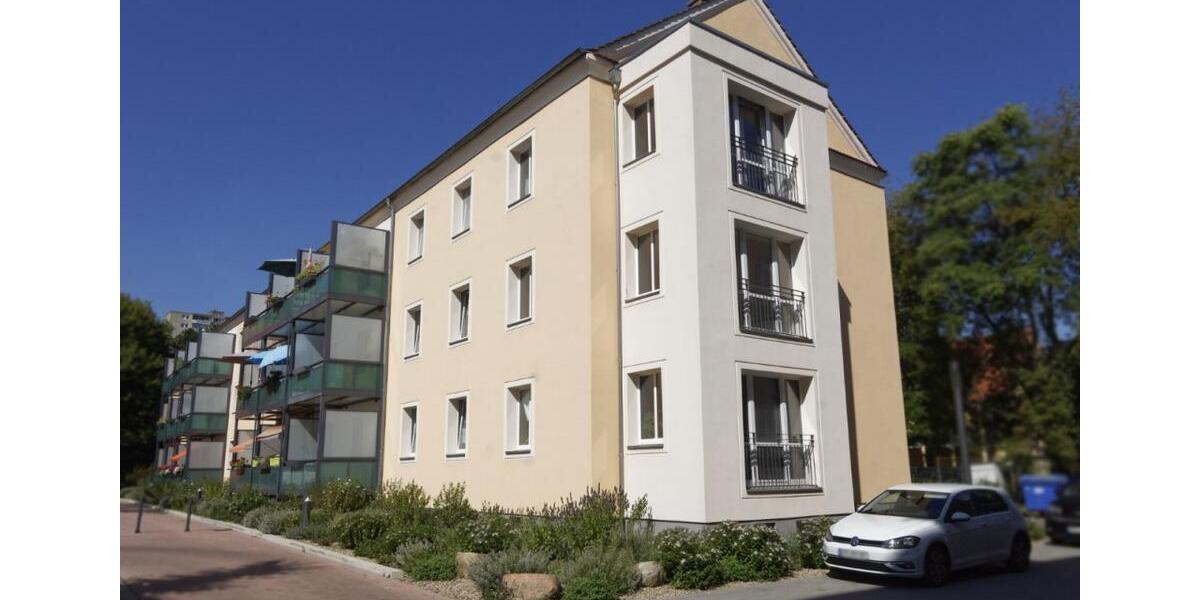 Etagenwohnung Frankfurt (Oder) - 2 Zimmer, 63 m&sup2;, 353&euro; | Angebot:23704733