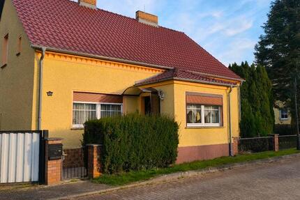 Haus Beeskow - 4 Zimmer, 120 m&sup2;, 275.000&euro; | Angebot:26169020