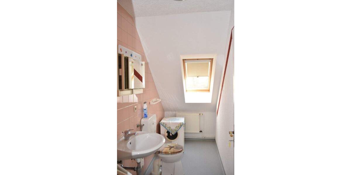 Mehrfamilienhaus, Wohnhaus Lindendorf OT Libbenichen Libbenichen - 7 Zimmer, 220 m&sup2;, 275.000&euro; | Angebot:25670659