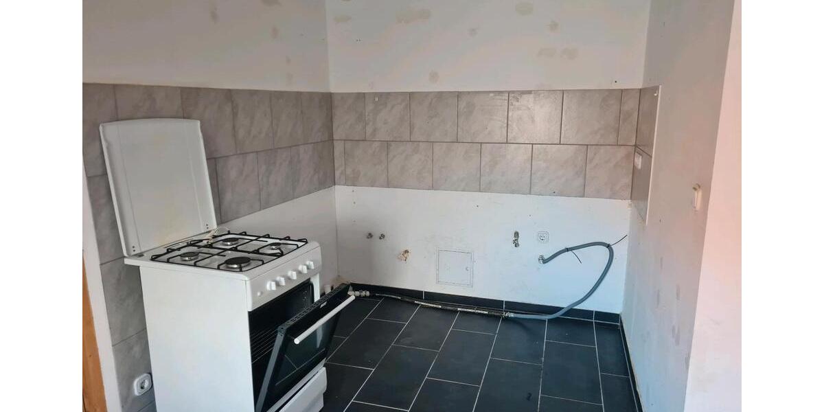 Etagenwohnung Eisenhüttenstadt - 3 Zimmer, 93 m&sup2;, 970&euro; | Angebot:25189748