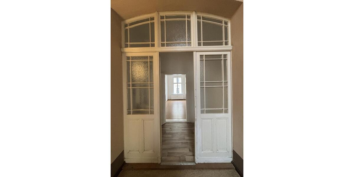 Etagenwohnung Frankfurt (Oder) - 2 Zimmer, 71 m&sup2;, 558&euro; | Angebot:25654517