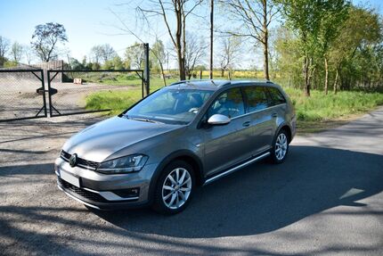 VW Golf 210.000 km 12.500 &euro; Steinhöfel 15518