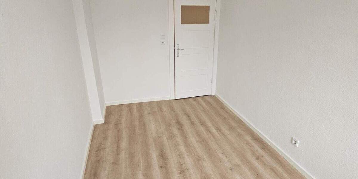 Etagenwohnung Frankfurt (Oder) Frankfurt - 2 Zimmer, 63 m&sup2;, 510&euro; | Angebot:25699758