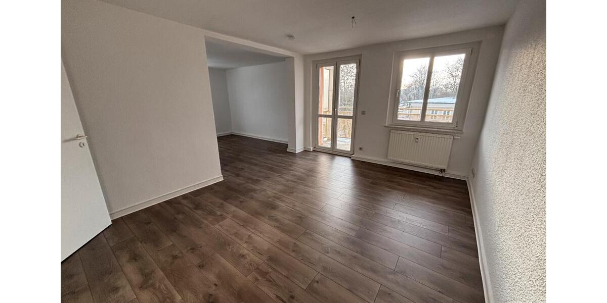 Etagenwohnung Eisenhüttenstadt - 2 Zimmer, 60 m&sup2;, 452&euro; | Angebot:24599158