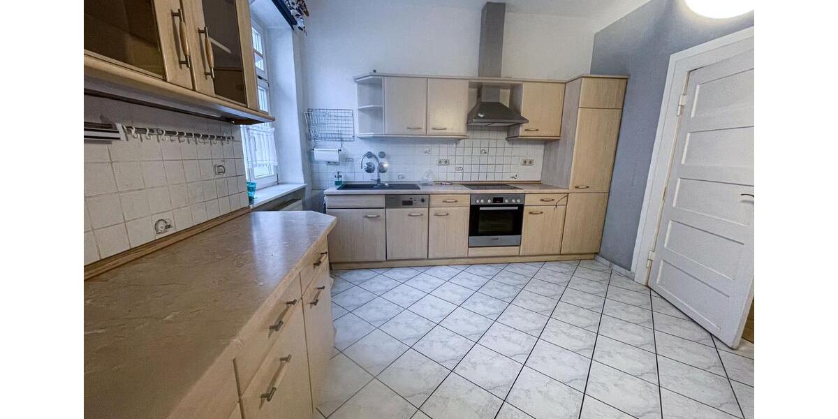 Hochparterre Frankfurt (Oder) - 4 Zimmer, 121 m&sup2;, 295.000&euro; | Angebot:25929448